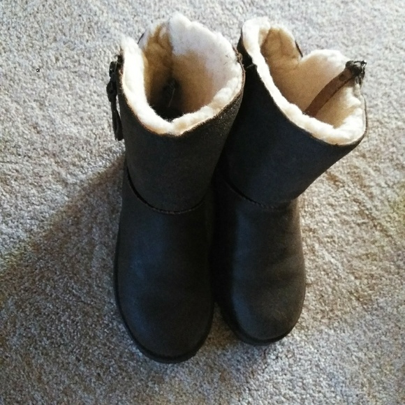 Bearpaw mimi boots Clearance
